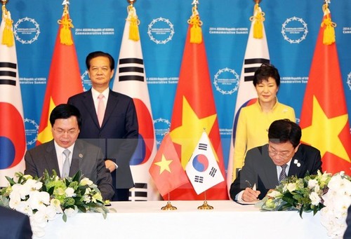 RoK ratifies FTA with Vietnam - ảnh 1